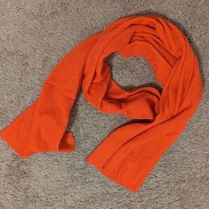 Banana Republic Open Knit Orange Scarf